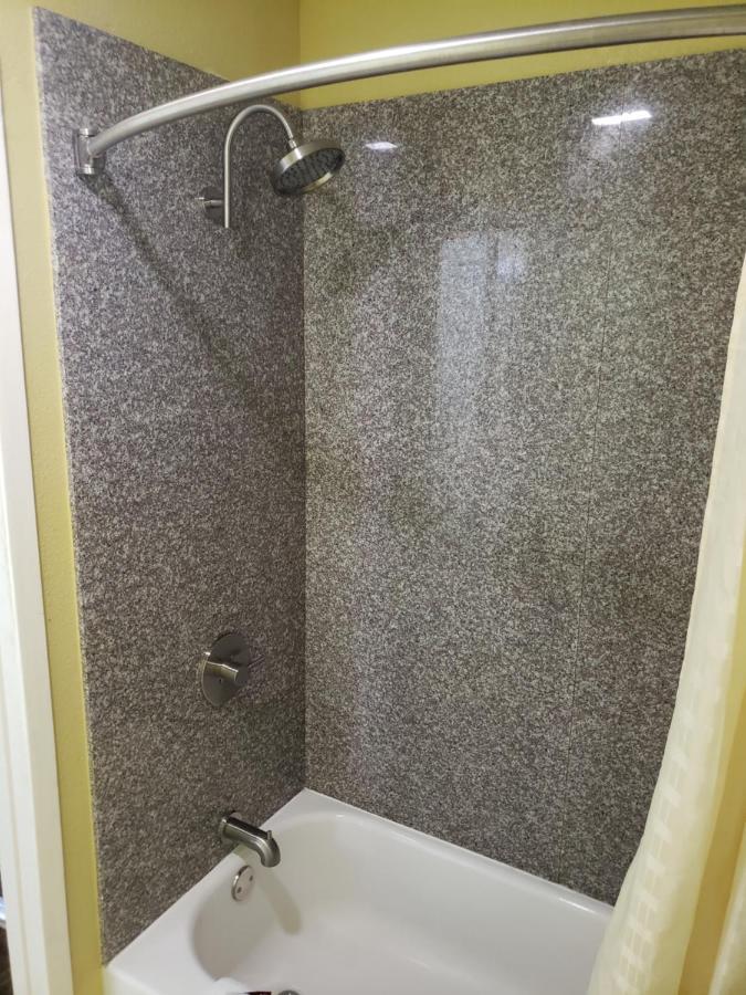 Regency Inn Taylor Zimmer foto